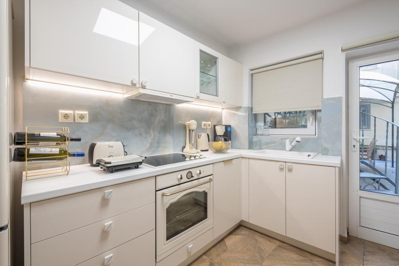 Kolonaki Garden Apartment Athens Ngoại thất bức ảnh